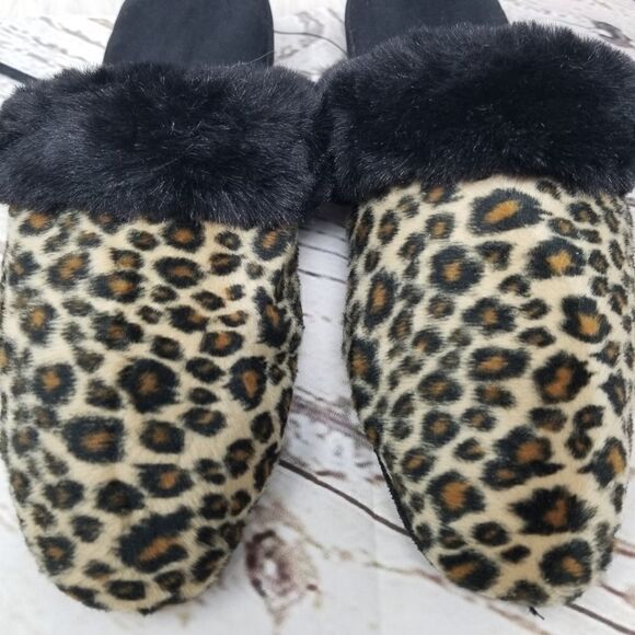 Leopard Print Slides. - Picture 6 of 6